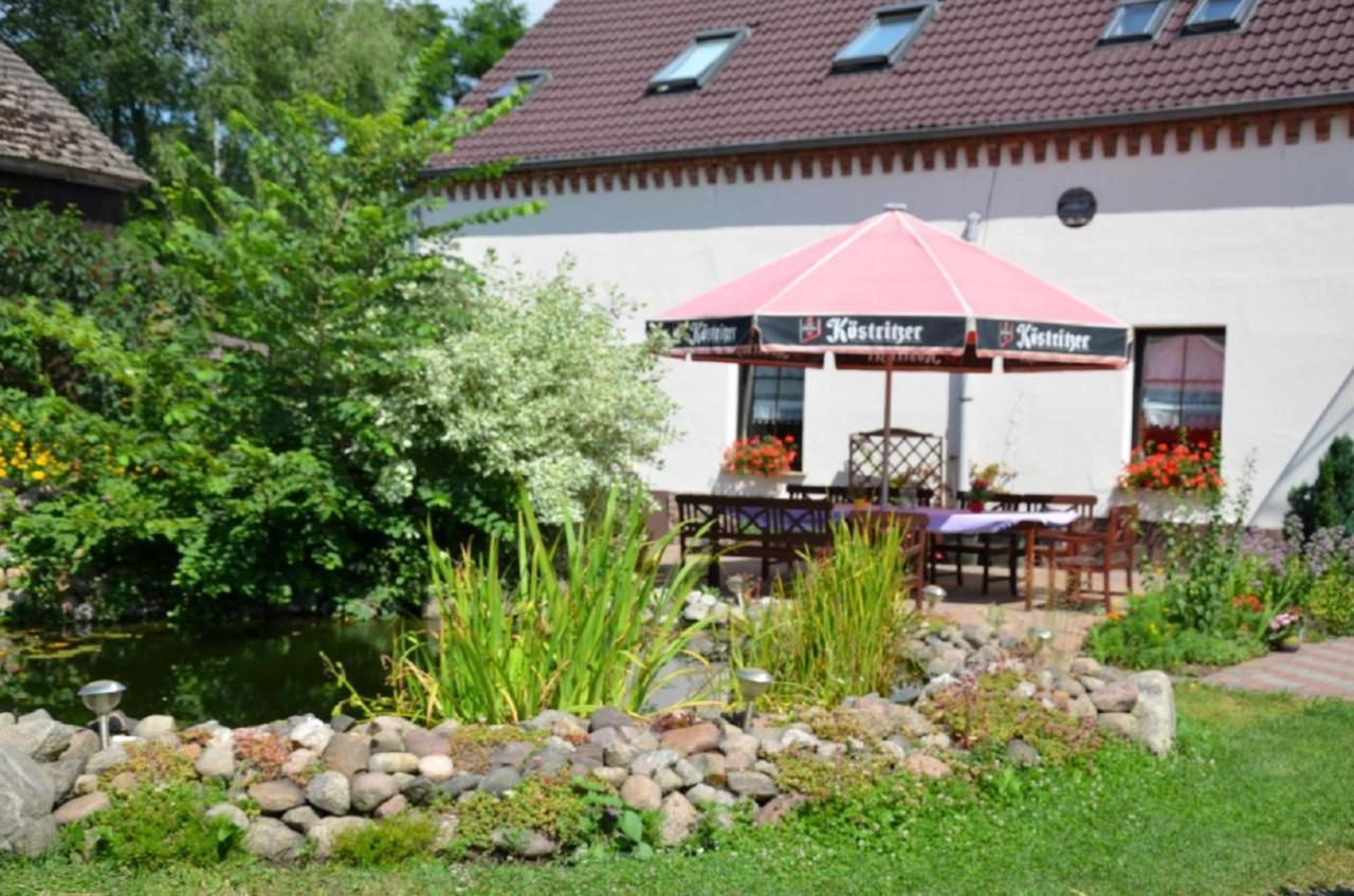 Storchennest An Der Spree In Radinkendorf Lägenhet Beeskow Exteriör bild